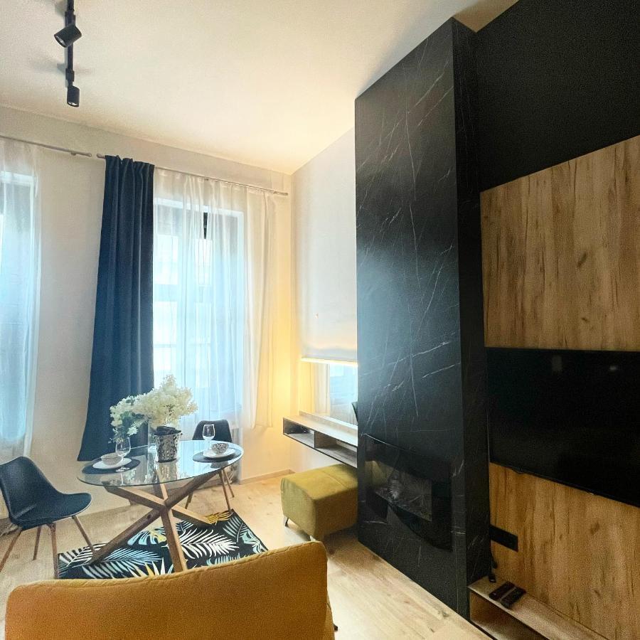 Lux Dabich * Novi Sad